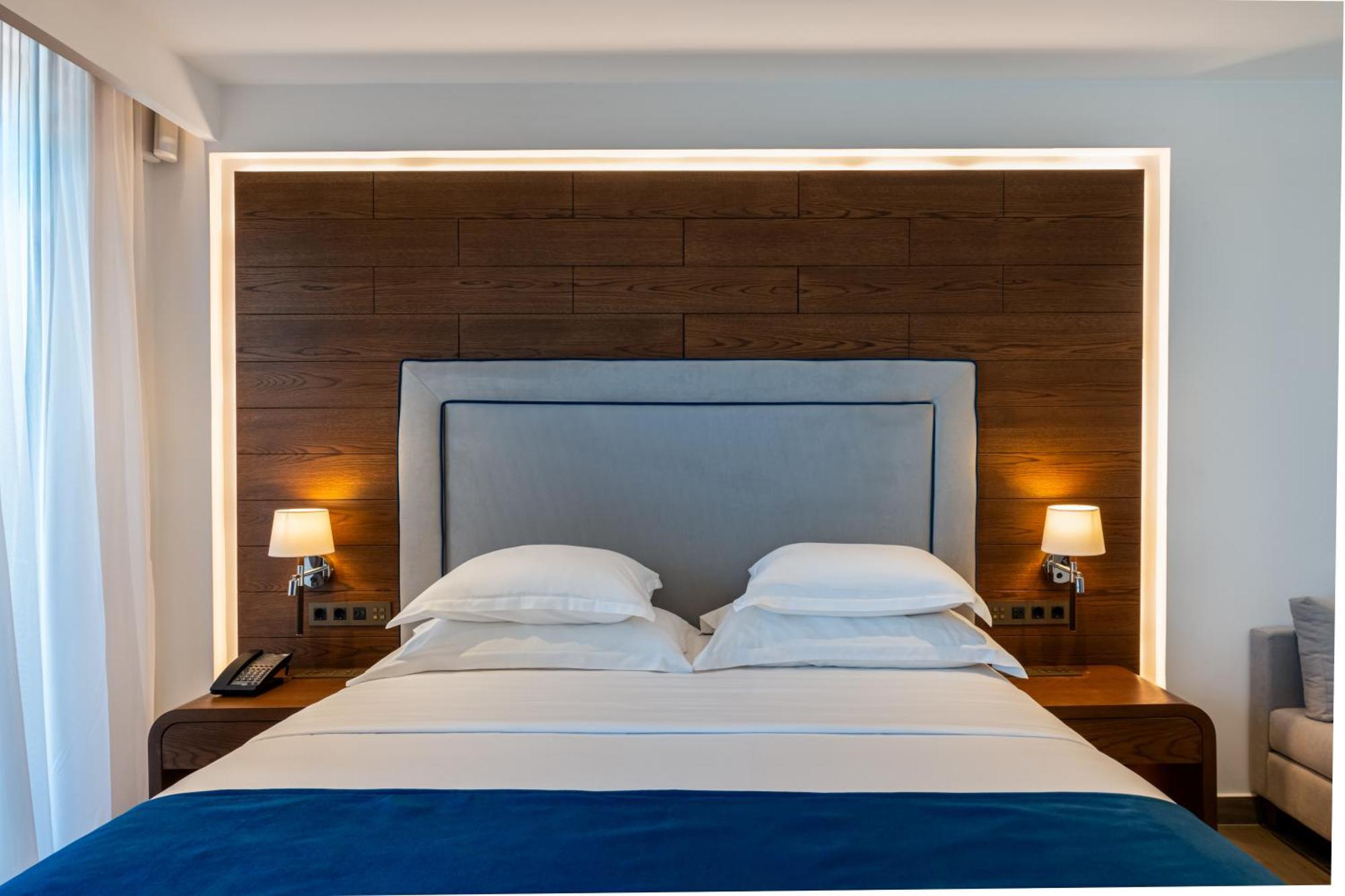Nana Princess Suites Villas & Spa Hersonissos  Exterior photo